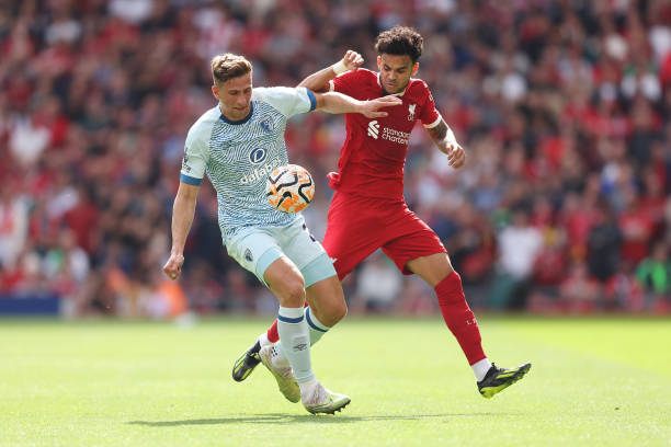 越来越多的 越来越多的