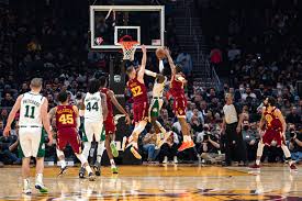 借协作而不 借协作而不