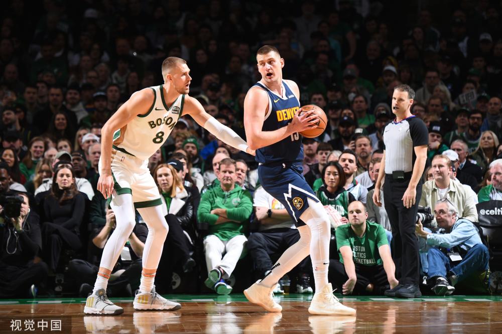 《博德之门3》拿下Steam爱的付出奖 但有些粉丝认为它不配